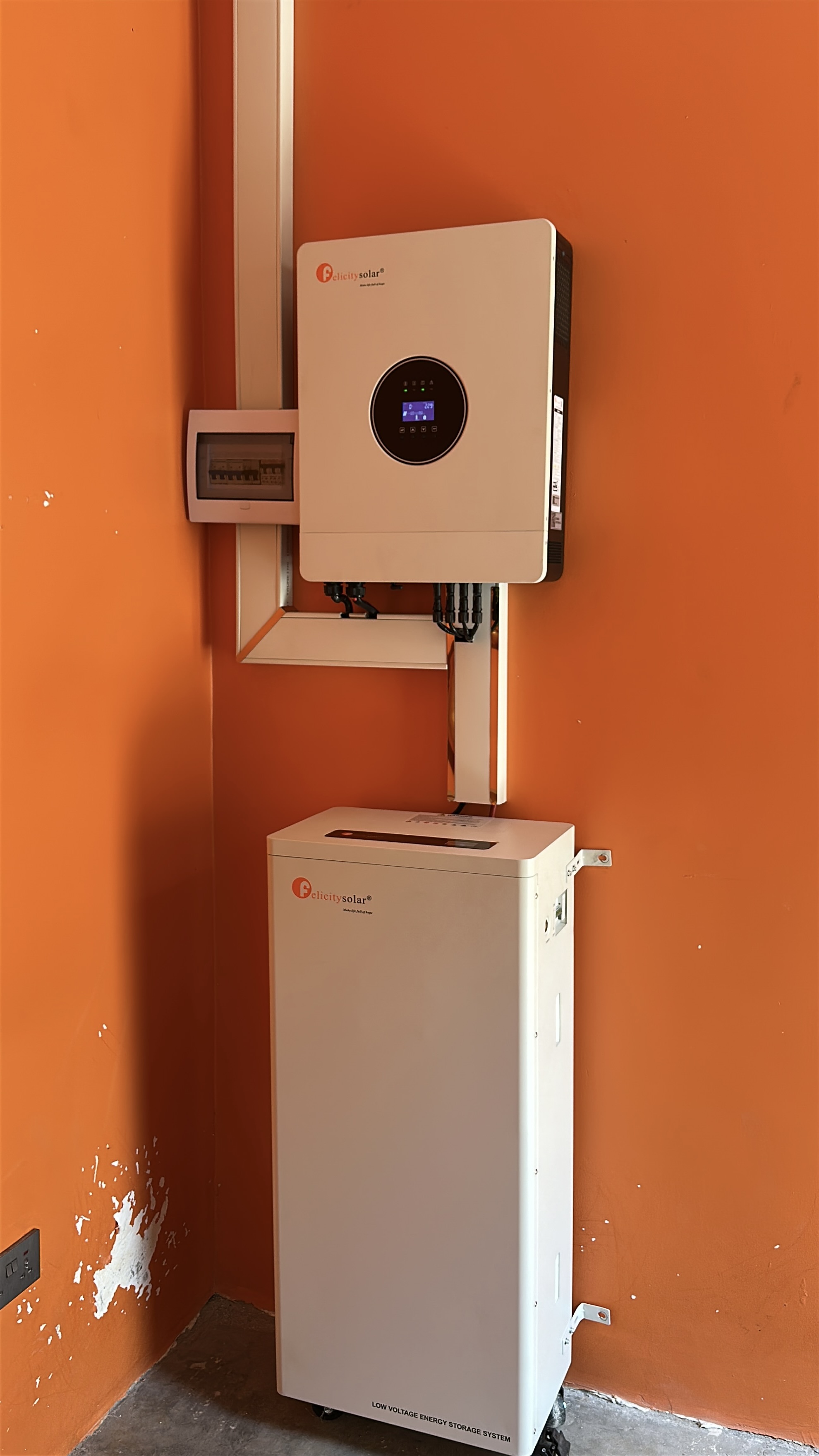 Solar hybrid systems